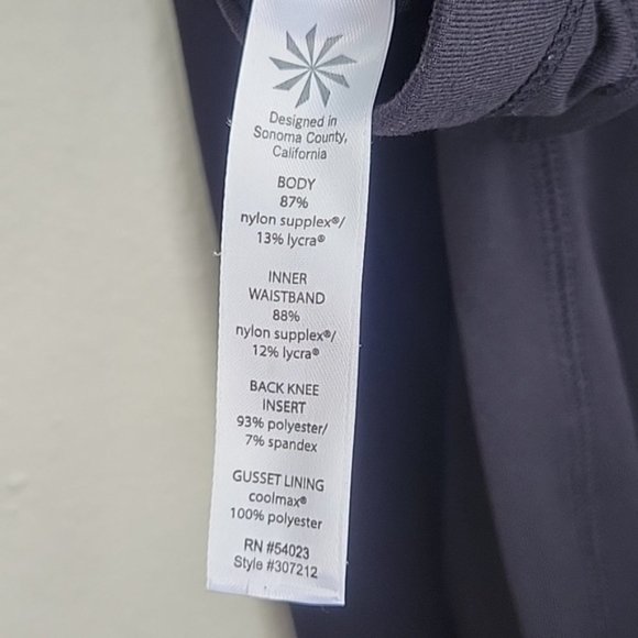 Athleta Relay Tights Leggings Black With Reflective Floral Detail, Size S - Picture 11 of 11